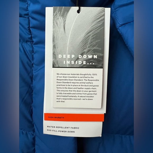 Lululemon Women's Wunder Puff Jacket SYMB - Picture 9 of 10